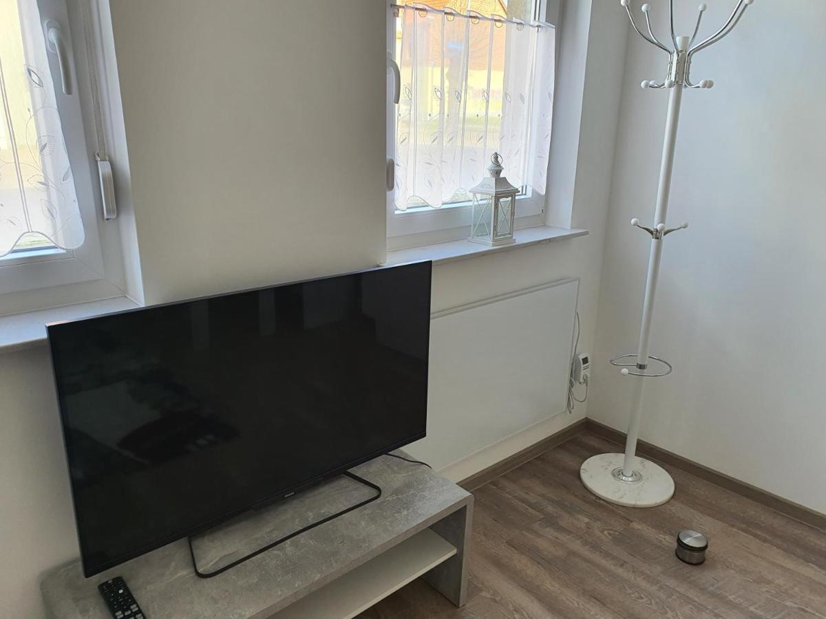Modern Und Mittendrin, Das Ist Monty Wittenberge Esterno foto